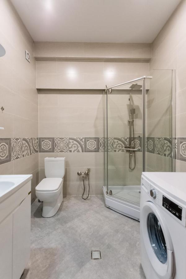 Apartment In The City Center Lll 트빌리시 외부 사진