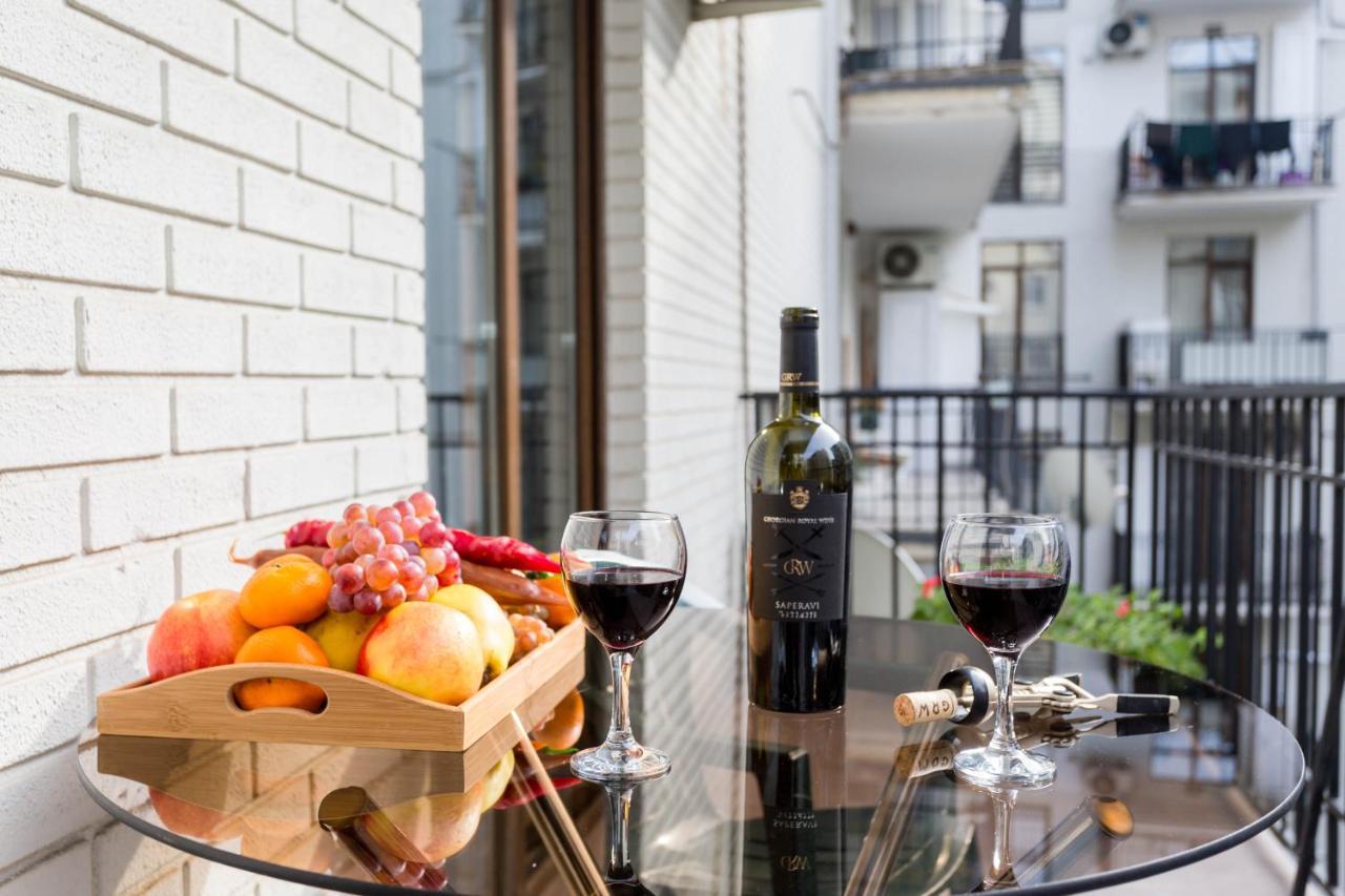 Apartment In The City Center Lll 트빌리시 외부 사진